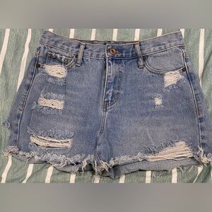 FINAL PRICE💚EUC Fashion Nova Womens High Rise Denim Shorts size 26